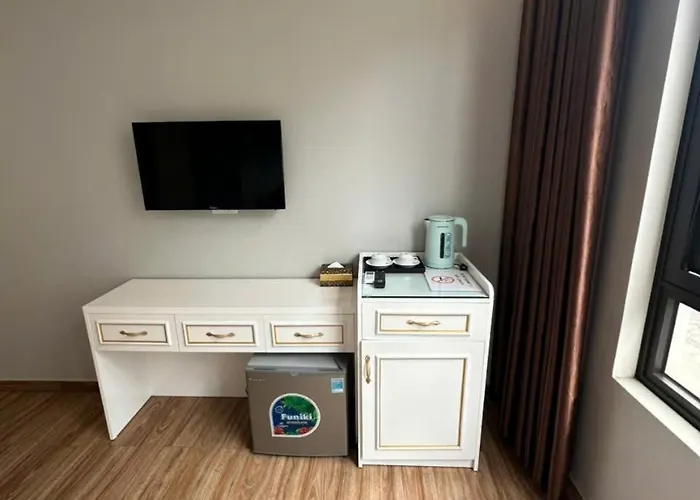 Việt Hoàng Khách sạn Hạ Long